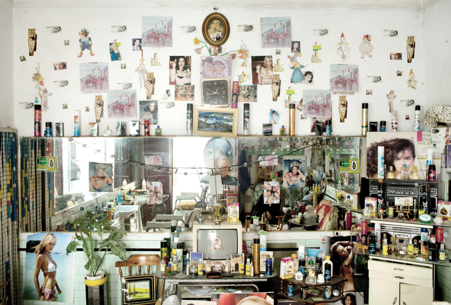 Emma Grosbois - Ceux qui nous regardent, via Gioiamia, Palerme