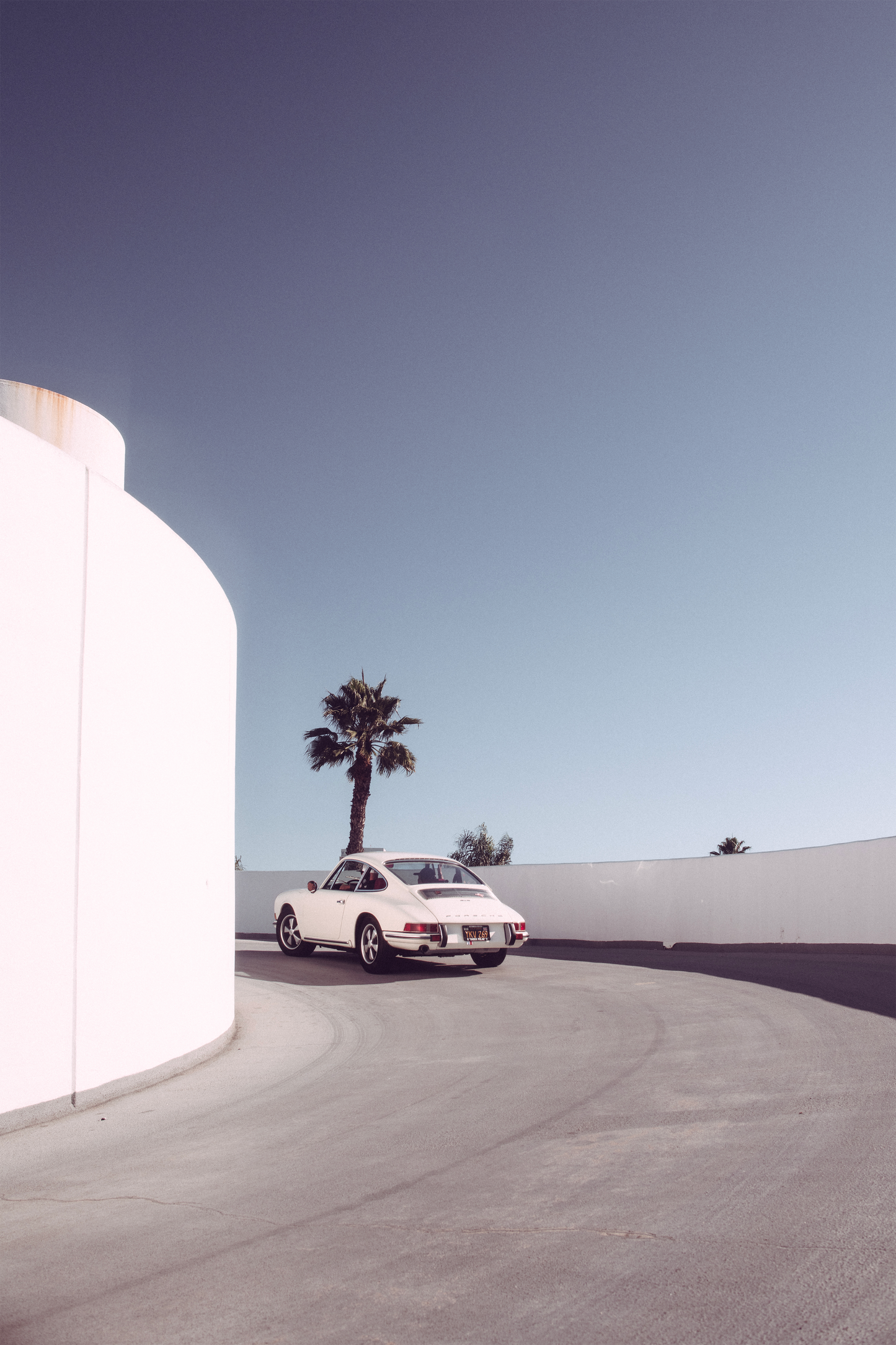 Thomas Cantoni - White 911