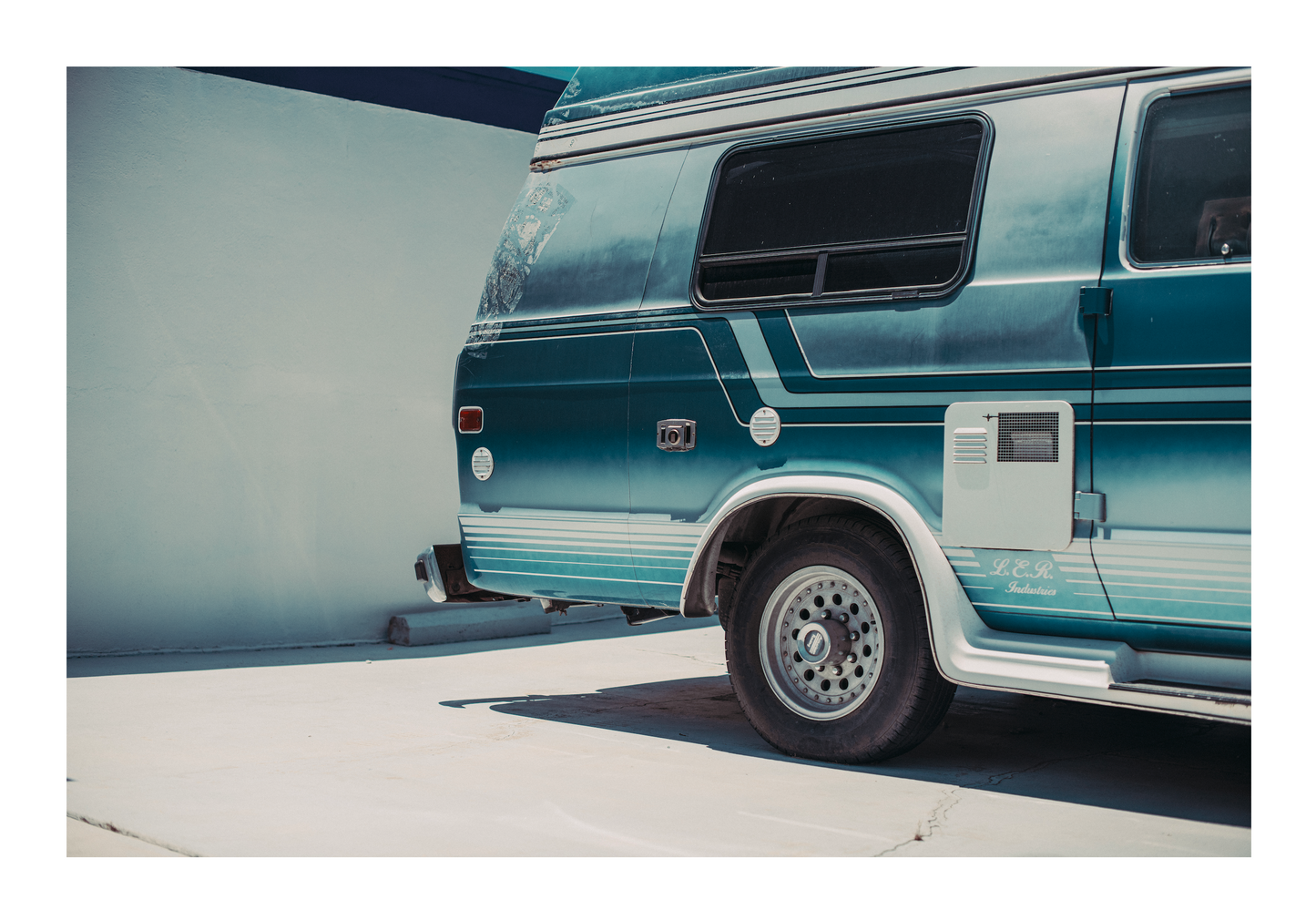 Thomas Cantoni - Blue Chevy