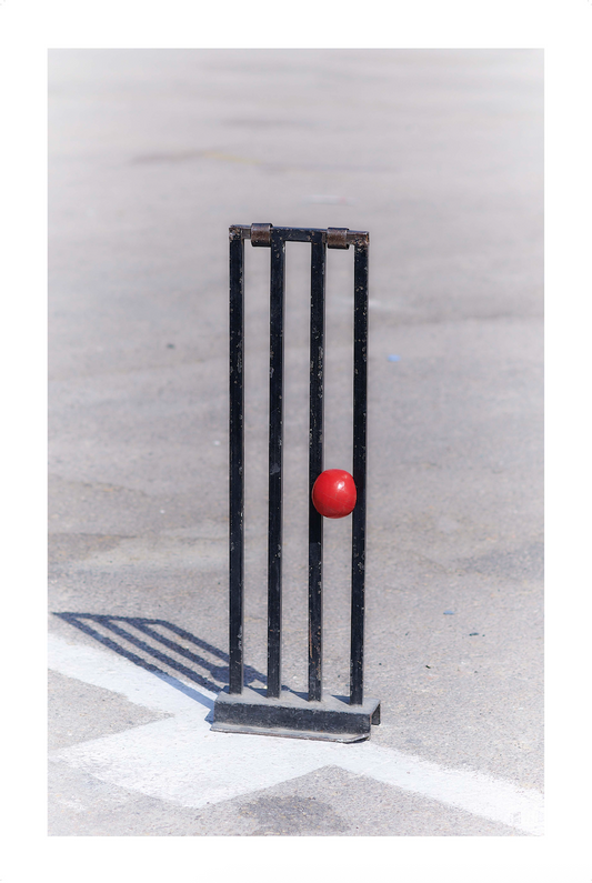 Éditions Faces x WePresent - JULIEN RAHMANI «SOFTBALL»
