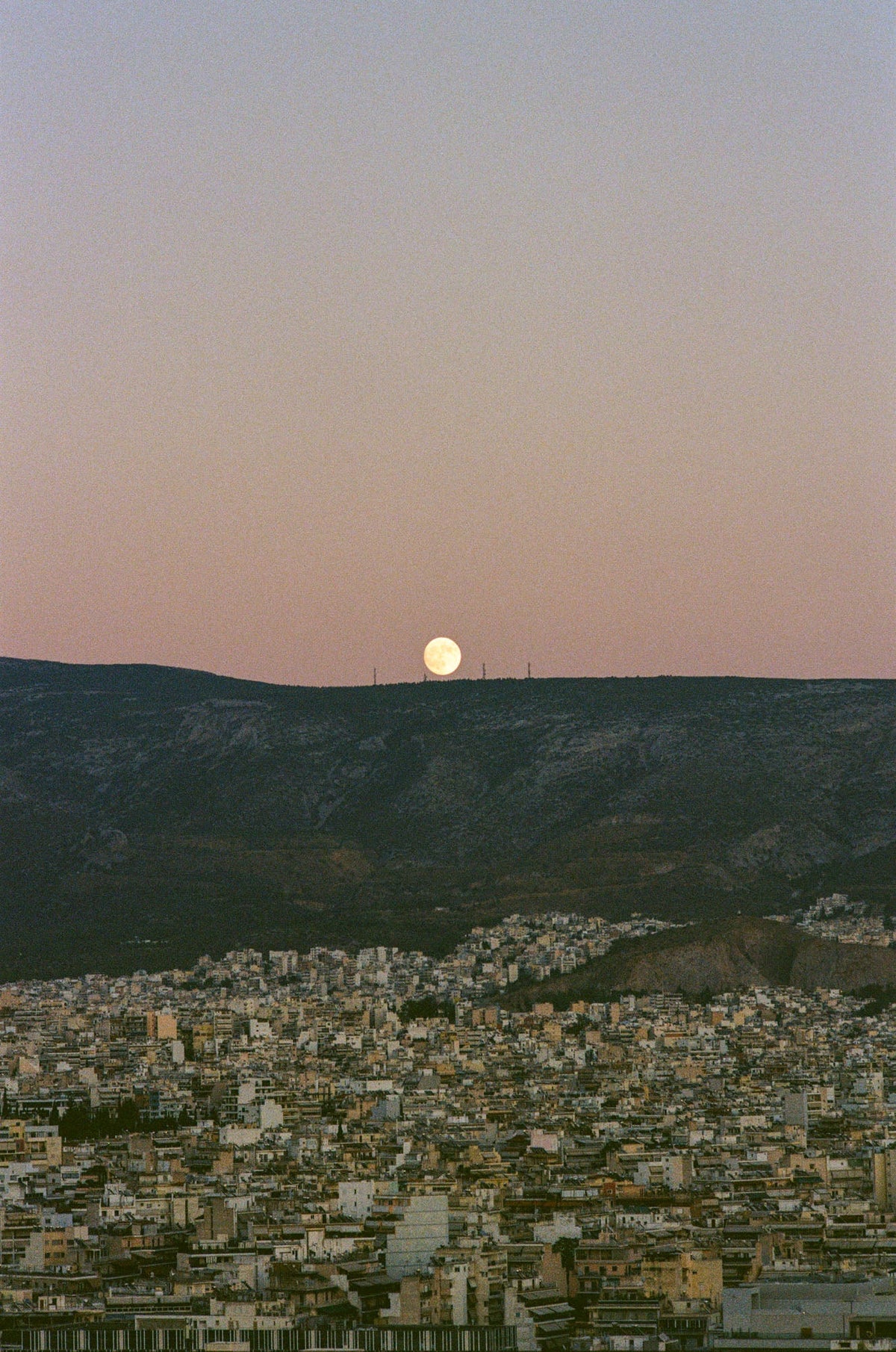 Eftihia Stefanidi, Full — Postcards from Athens, Galerie Faces