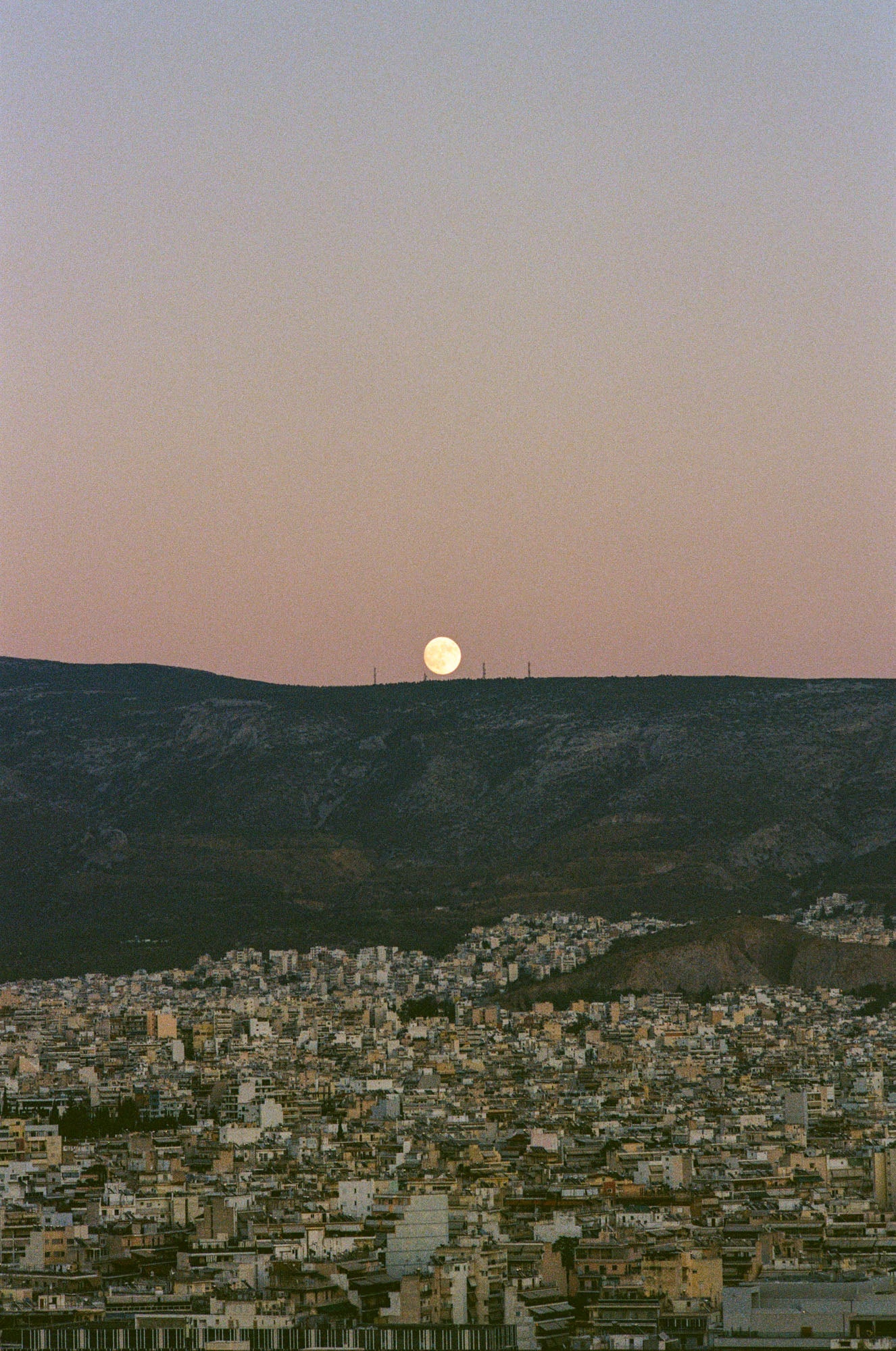 Eftihia Stefanidi, Full — Postcards from Athens, Galerie Faces