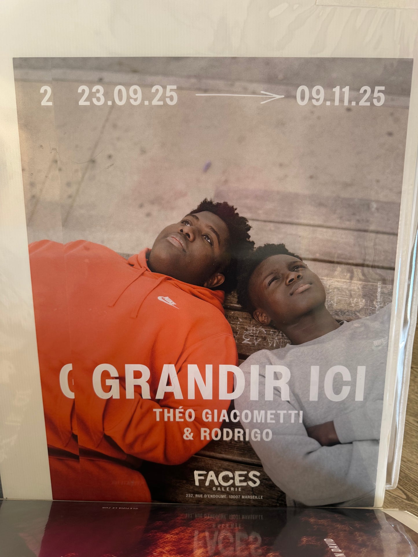 Poster Rodrigo & Théo Giacometti - Grandir ici (Young) - 40 x 60 cm
